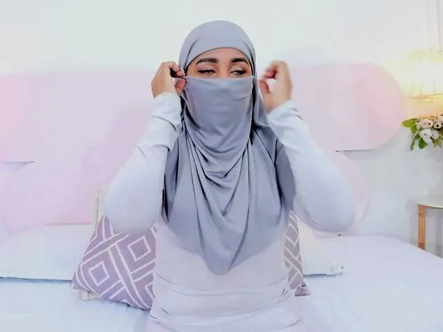 -Alisha's Thumb Image