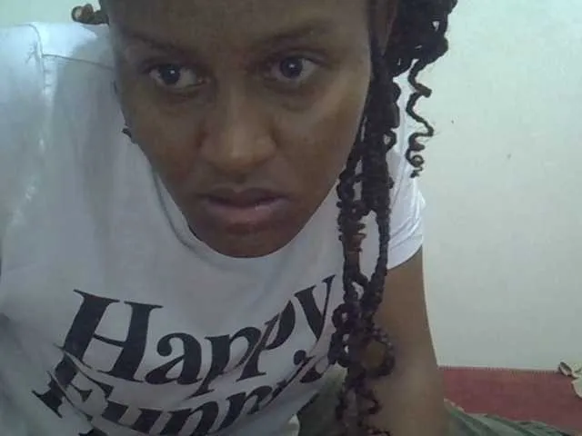 Amandacute's Thumb Image