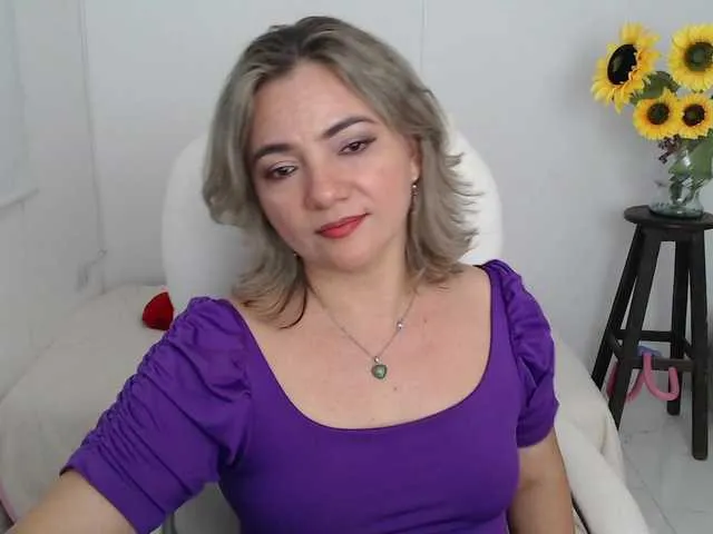 ana-milf Image 18