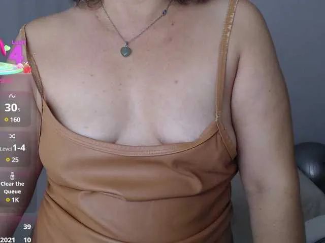 ana-milf Image 2