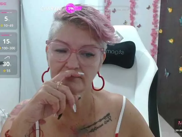 bety-cum3 Image 17
