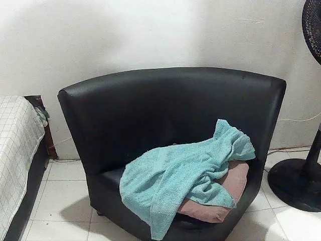 charrysexy's Thumb Image