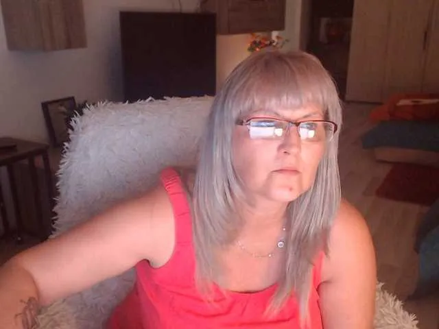 DivineBlond Image 16