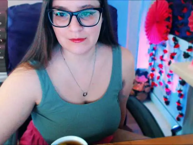 Elizabeth-3's Thumb Image