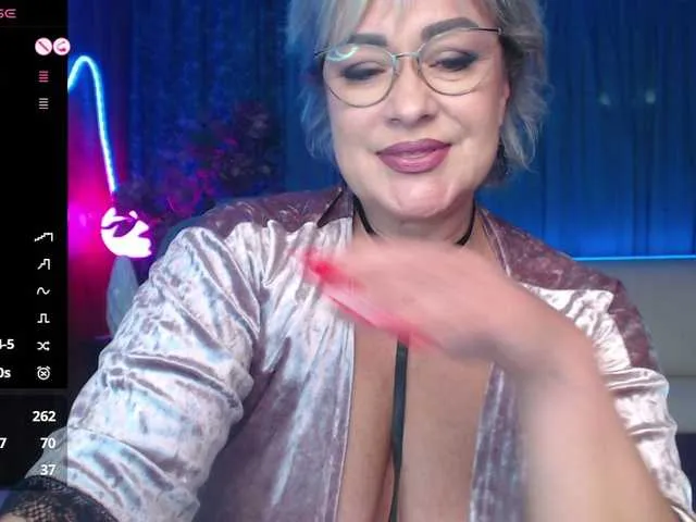 EllenRiplley Image 15