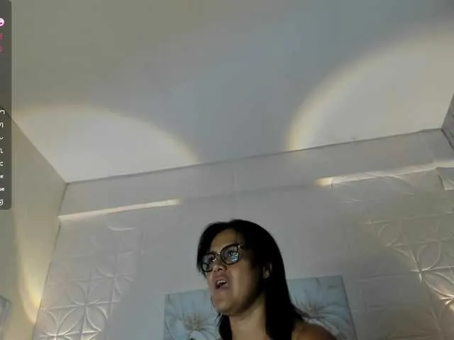 Emilly Image 9