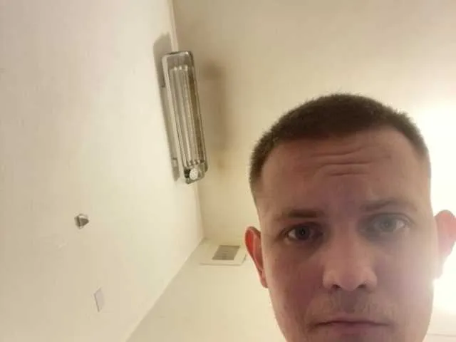 HighAndCouple1 Image 3