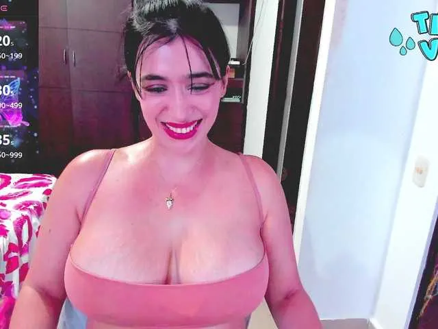 HUGETITS90XX Image 16