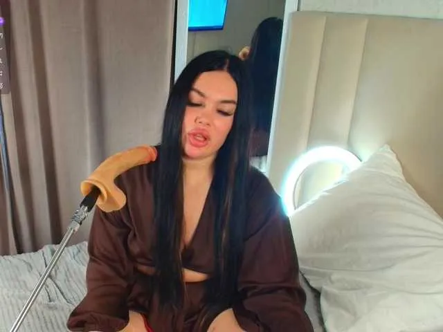 katerine-Monroe Image 2