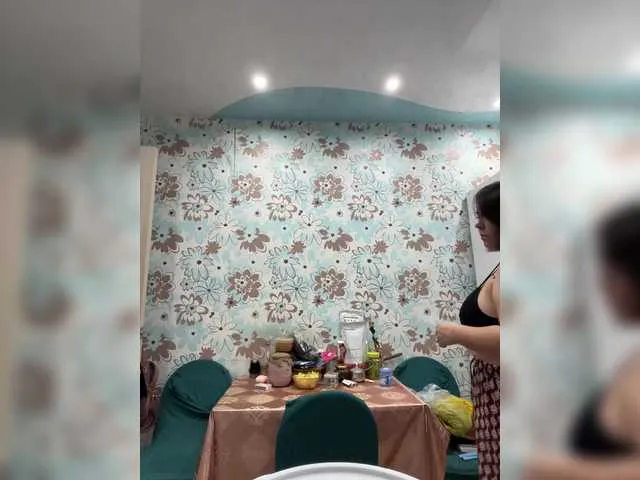 Lady-L's Thumb Image