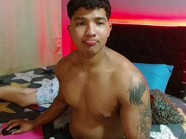latihotlove Image 18