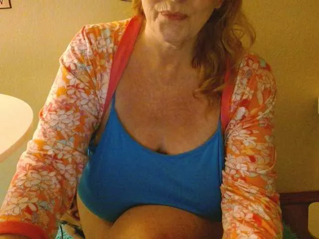 LisaLinny's Thumb Image