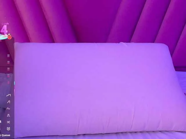 playfulcurvy Image 6