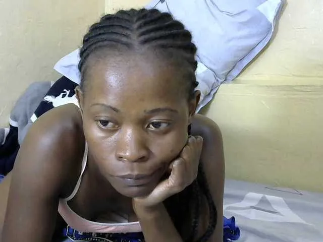 PrettyAlianah's Thumb Image