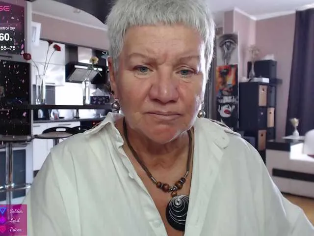 roxana-brooks Image 6