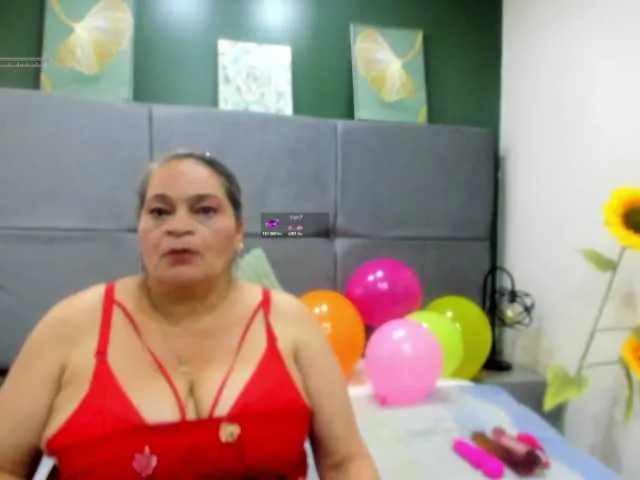 VickyBoobss Image 5