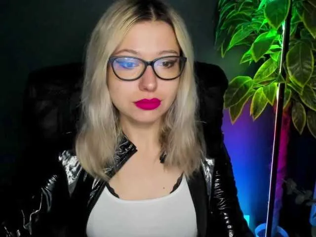 xxHeidiLove Image 12