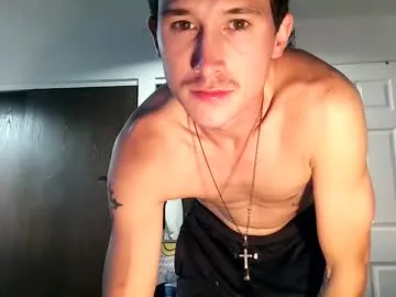 21yearsy0ung9icheshung Image 10