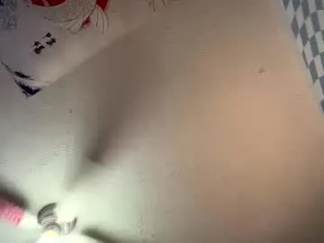 21yearsy0ung9icheshung Image 11