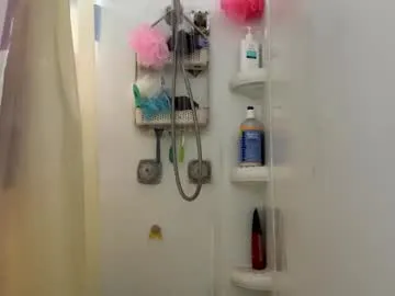 21yearsy0ung9icheshung Image 3