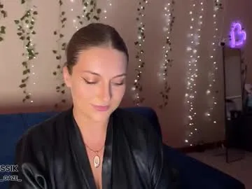 _hypnotic_gaze_ Image 9