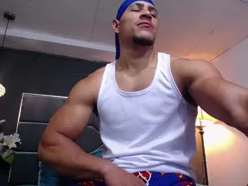 adam_fit19cm Image 16