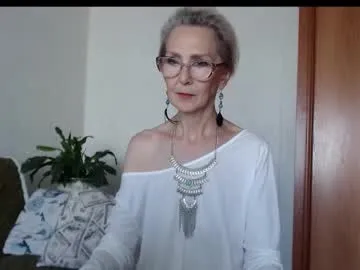 agatha_moore_ Image 5