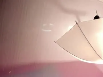 amara_lewiis Image 17