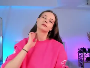 amira_blush Image 5