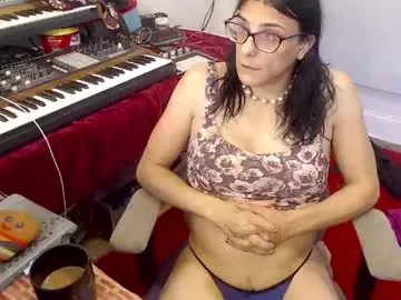 amyattack Image 12