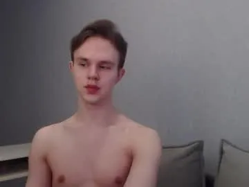 angelraaay Image 2