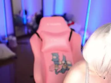 annie_may_may Image 10