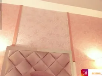 ariana_villada Image 18