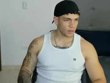 axel_taylor21 Image 10