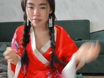 ayumi_rin Profile Image