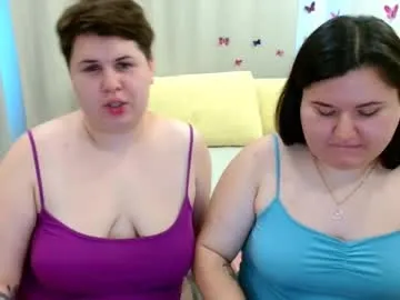 beckyandellen Image 14