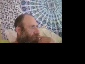 bikinky420couple Image 3