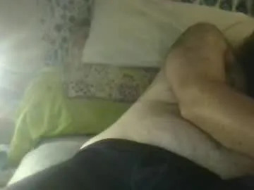 bikinky420couple Image 4