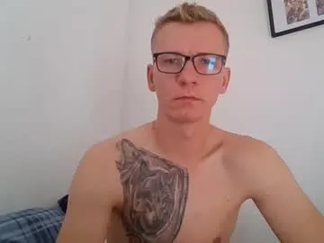 blondapollonl Image 7