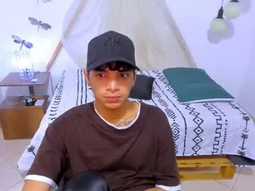 brand_hades Image 12