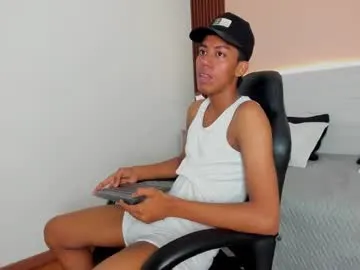brunette__boy Image 2