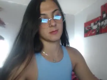 camila_bigcock_ts Image 4