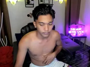 chris_hardfucker Image 17