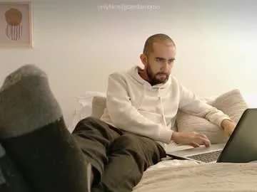 chrissmithin5 Image 11