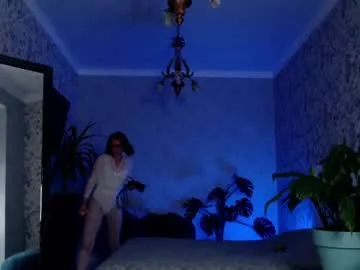 clara_bendover Profile Image