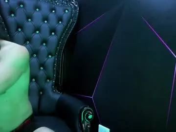 damian_and_tiana Image 16