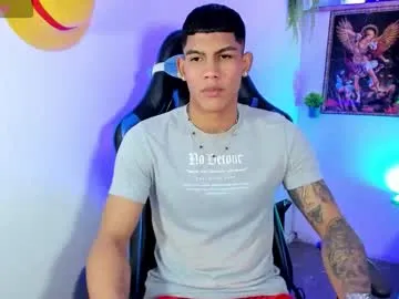 damian_latinxxx Image 12