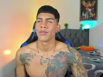 damian_latinxxx Image 14