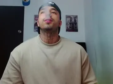 darius_phoenix Image 17