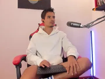 diego_latino Image 14